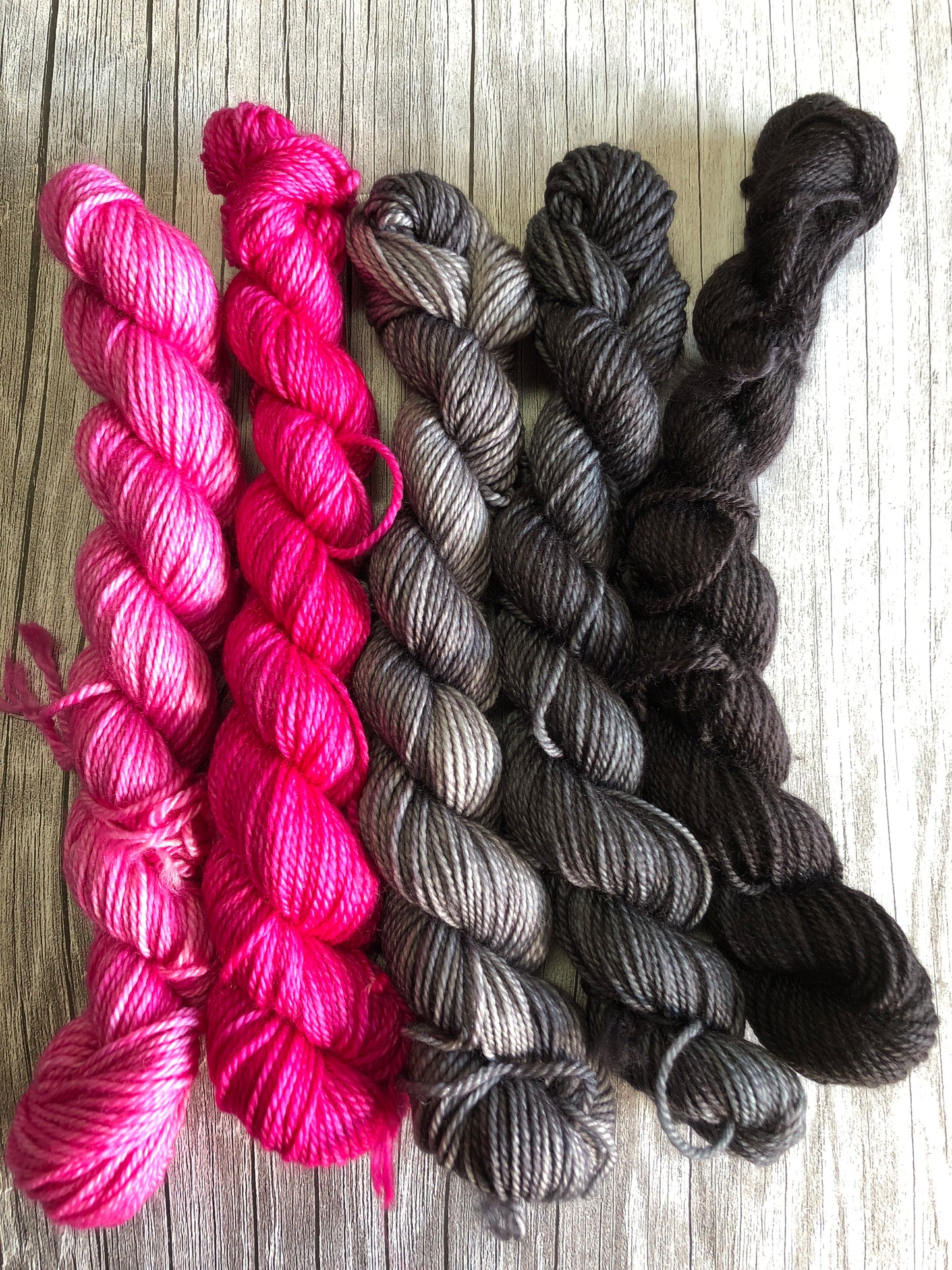 Pink Robin Minis