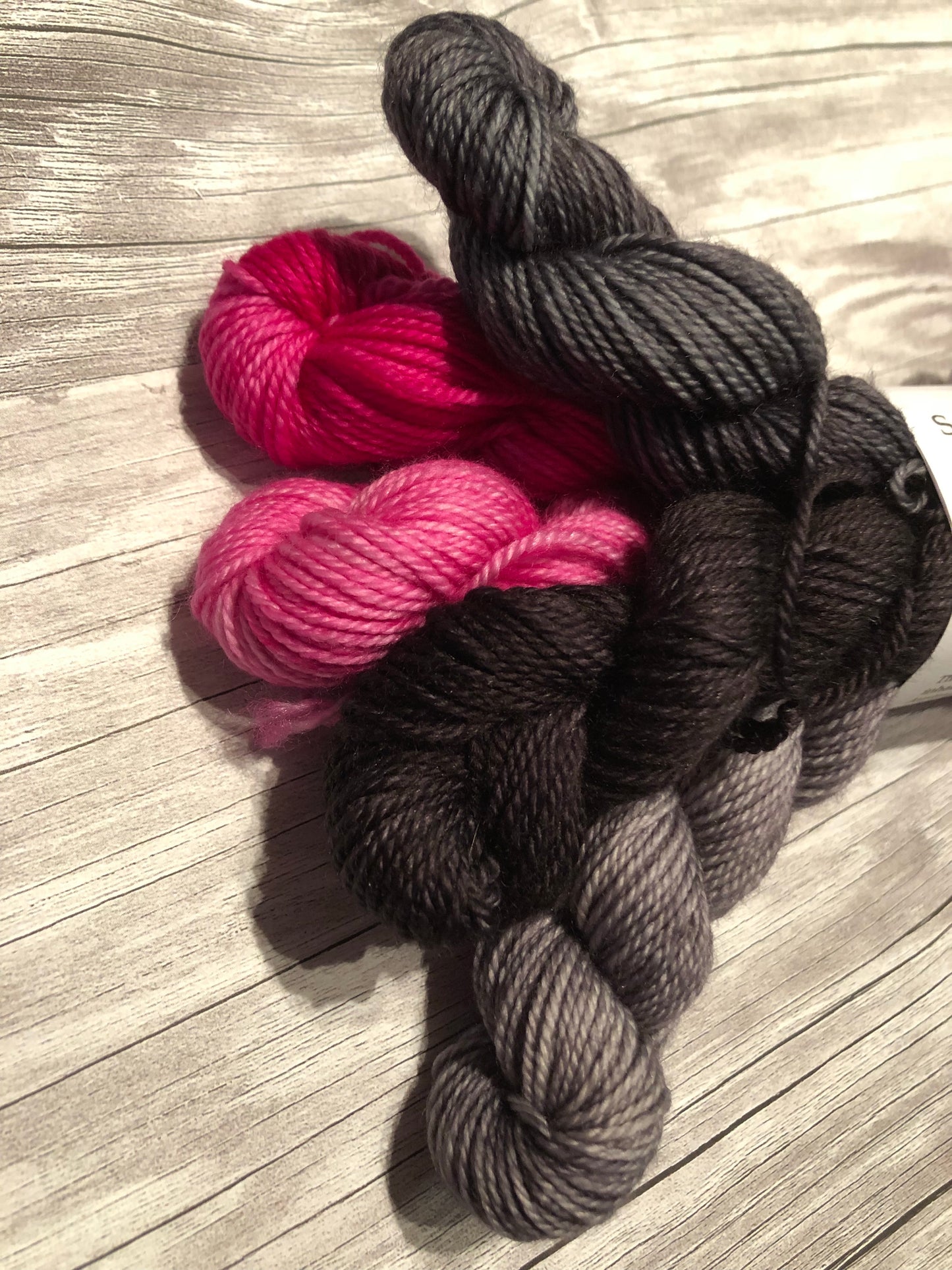 Pink Robin Minis